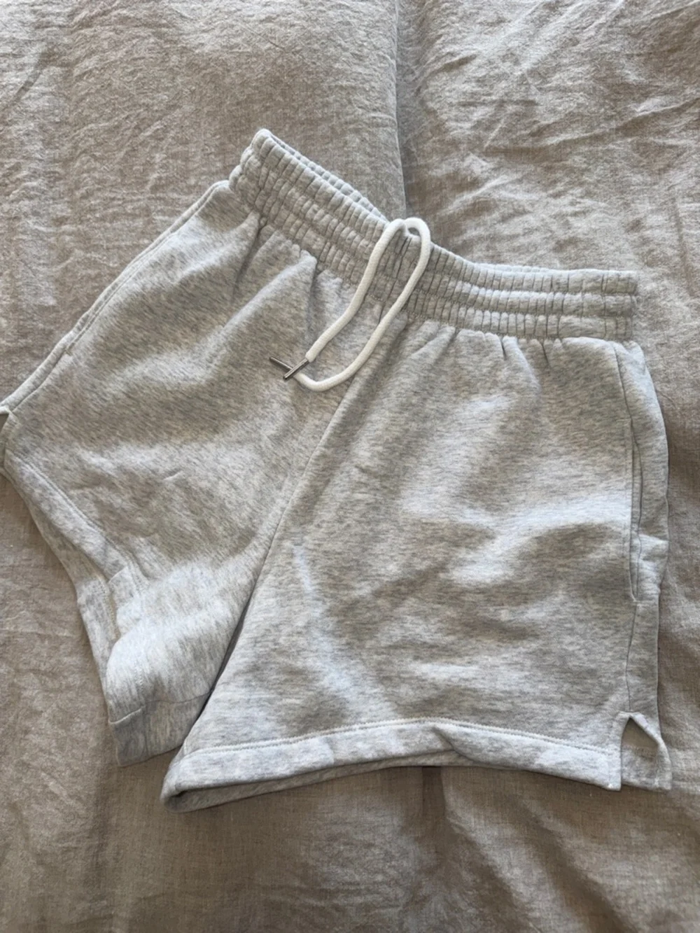 Abercrombie Vintage Sunday Sweatshorts - Picture 2 of 5